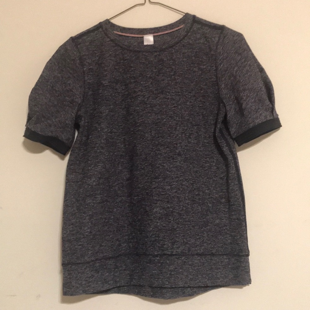 lululemon ivivva CAPTURE THE MOVEMENT SS TEE-grey